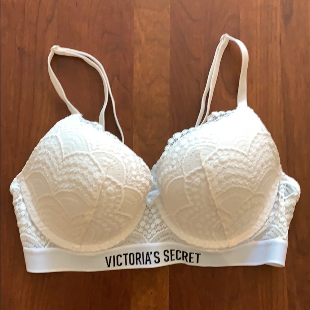 Victoria’s Secret Perfect Shape bra
